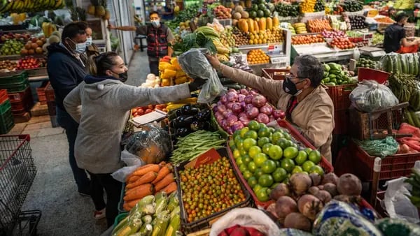 Inflación: altos precios de los alimentos podrían desatar una agitación políticadfd
