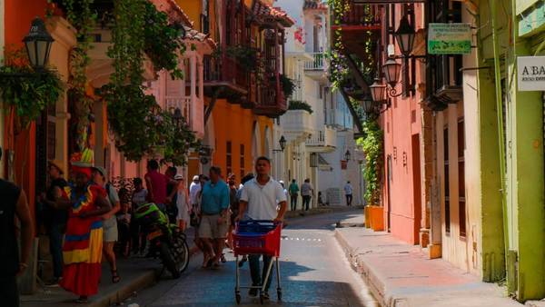 Así busca Cartagena recuperar la confianza de turistas tras cobros excesivosdfd