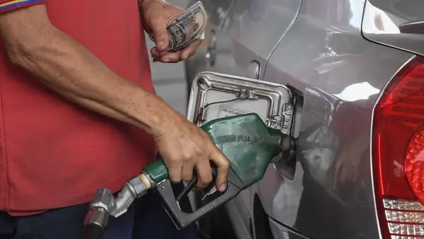 Precio de la gasolina en Colombia: En mayo será la mayor alza de la era Petrodfd