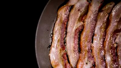 Nos EUA, os preços do bacon, peito de frango e carne moída nunca estiveram tão altos.Fotógrafo: Andrew Harrer/Bloomberg