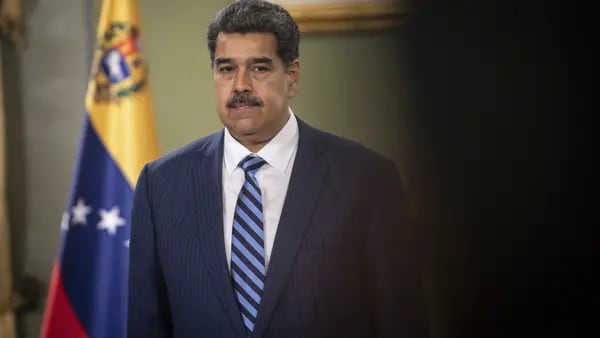 Nicolás Maduro ordena el cierre de la embajada y consulados de Venezuela en Ecuadordfd