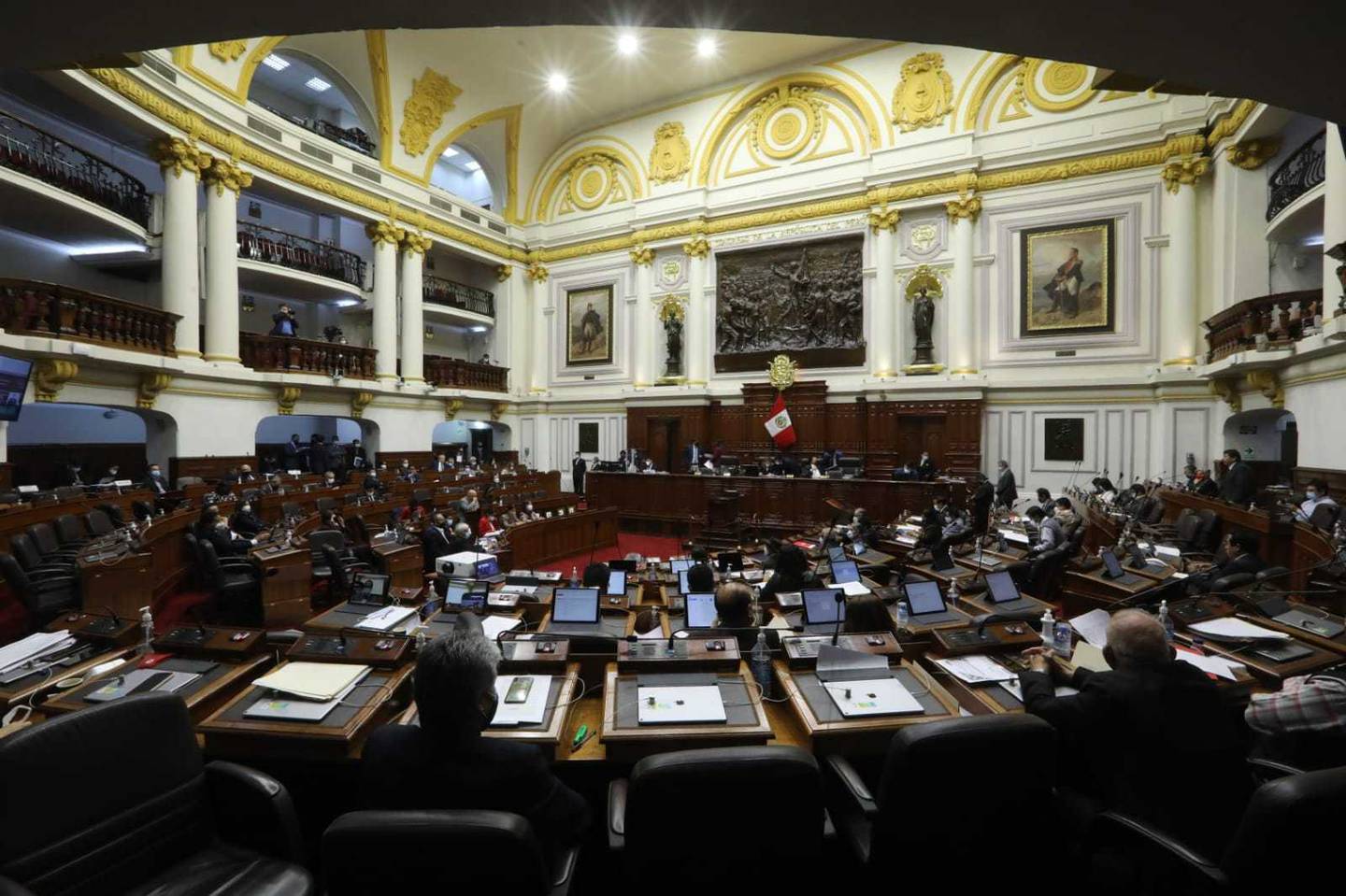 Congreso de Perú. En este país, el poder legislativo tuvo una asignación presupuestal de S$614′548.926 en 2021.