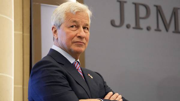 JP Morgan’s CEO Visits Uruguay, Argentina to Sound Out Business Climatedfd