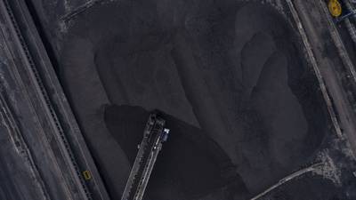 China planeja limitar preço de carvão para aliviar crisedfd
