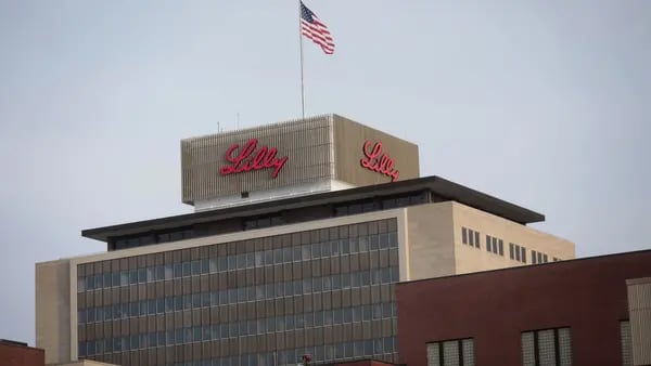 Eli Lilly se convierte en la compañía farmacéutica más valiosa del mundodfd