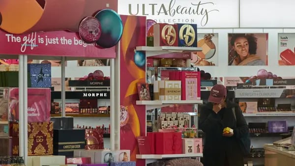 Ulta Beauty establece alianza estratégica con Grupo Axo para expansión a Méxicodfd