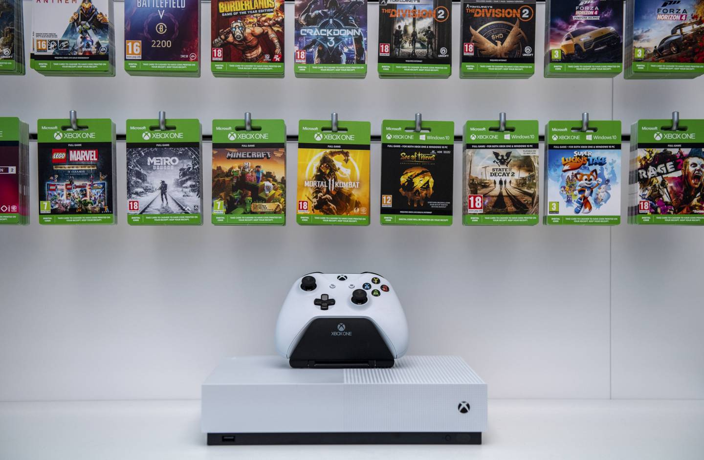 Microsoft dijo que la compañía estaba aplazando el aumento hasta después de las fiestas, “para que las familias puedan disfrutar del regalo del juego”.