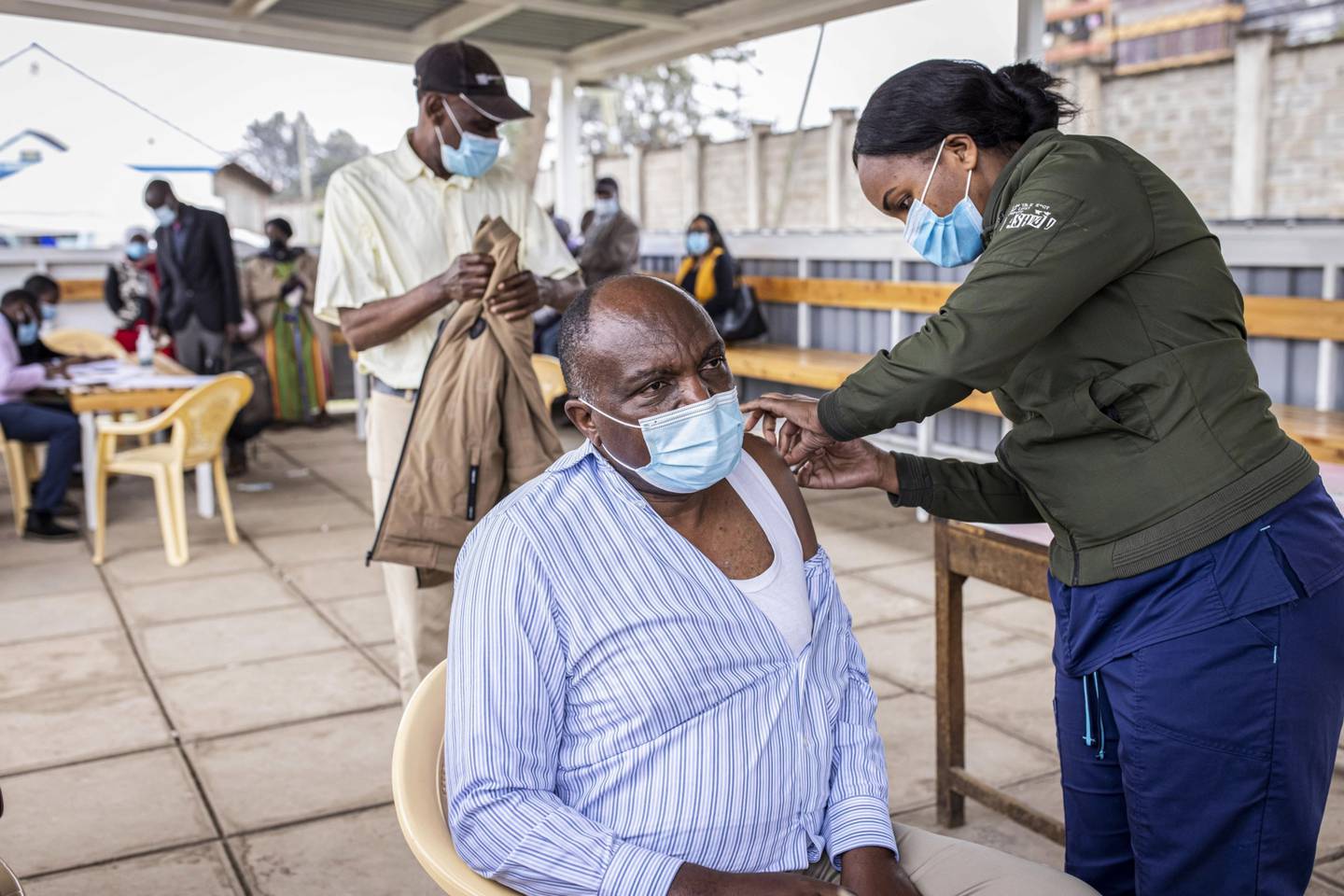 Países africanos deixarão de depender das grandes farmacêuticas e receberão todo o know-how para fabricar vacinas