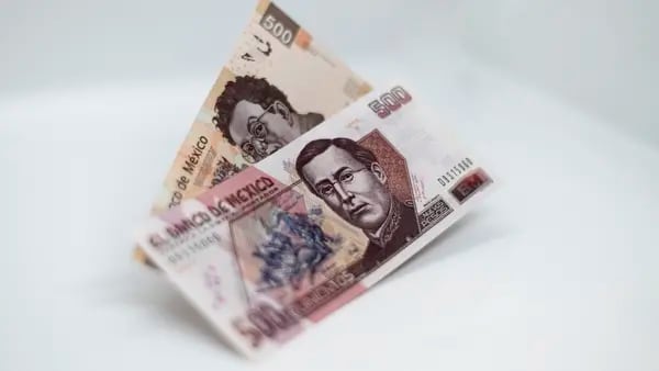 Peso mexicano avanza a los $18 por dólar por menor rendimiento en EE.UU.dfd