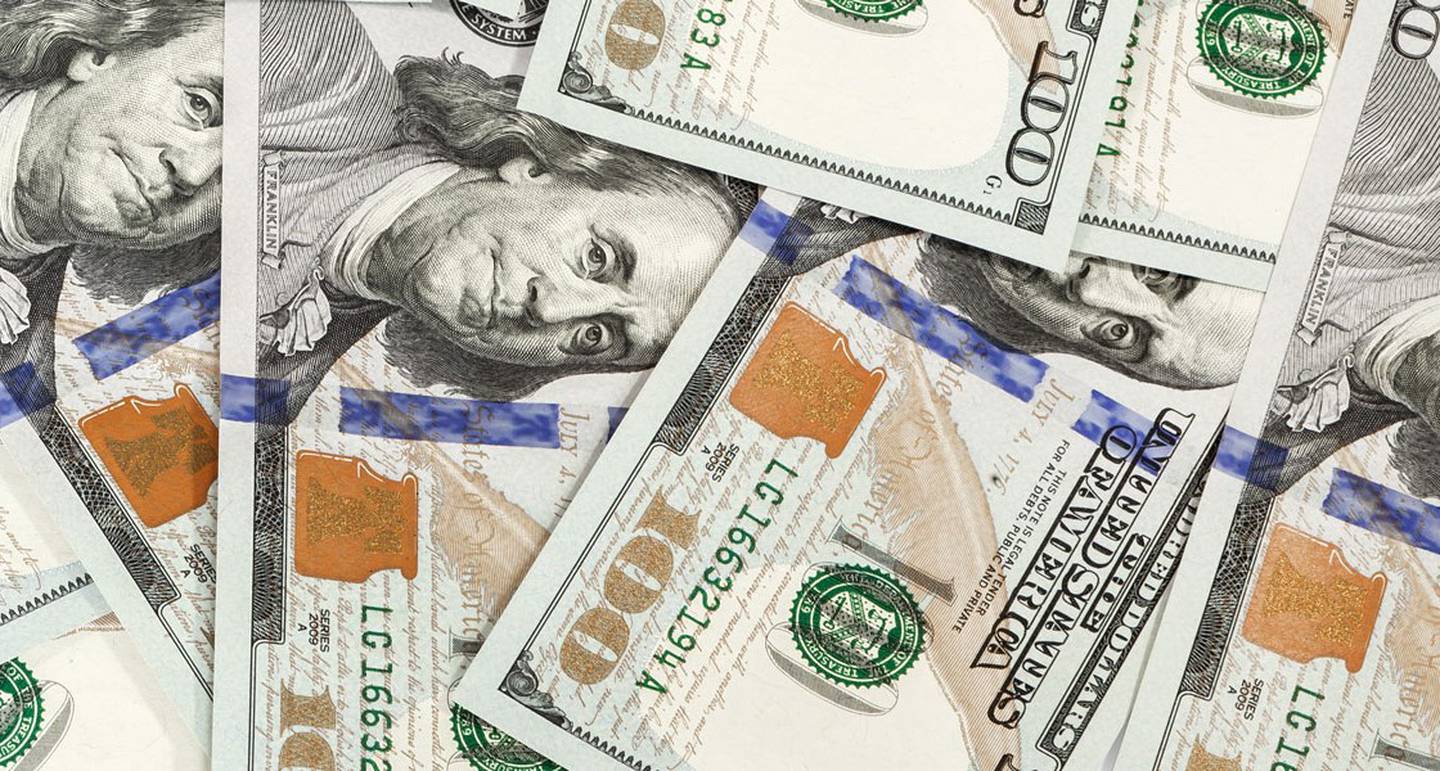 El Salvador ha tenido una relación de larga data con el dólar estadounidense, según muestra un análisis.