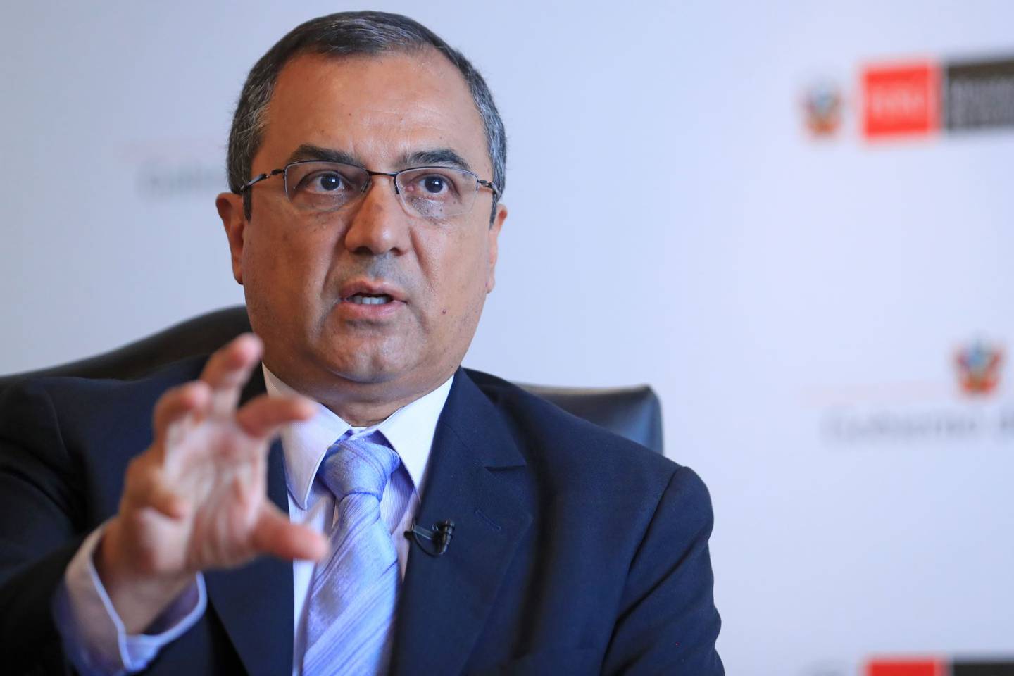Carlos Oliva: “Si las agencias ven que no habrá medidas para impulsar la inversión privada en Perú, es muy factible un downgrade”.dfd