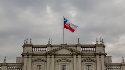 Chile condena ataque a Ucrania y llama a Rusia a retirar sus tropasdfd