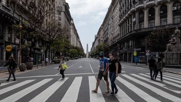 Más aperturas y reuniones sociales: ¿Argentina está en vías a recuperar la normalidad?dfd