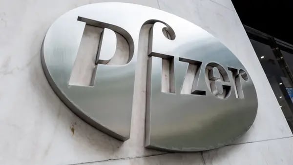 Italia investiga a Pfizer por ocultar supuestamente ganancias por US$1.200 Mdfd