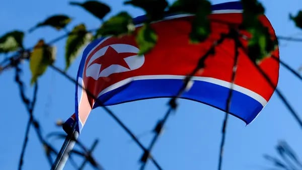 Corea del Norte dispara misil en ruta hacia el este; posiblemente balísticodfd