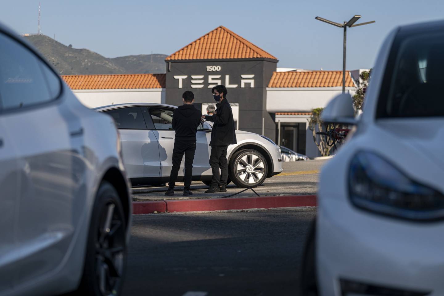 Un concesionario de Tesla en Colma, California, Estados Unidos, el miércoles 26 de enero de 2022.