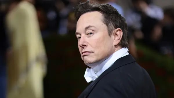 Briga no Twitter: Elon Musk ataca ex-chefe de segurança da rede socialdfd