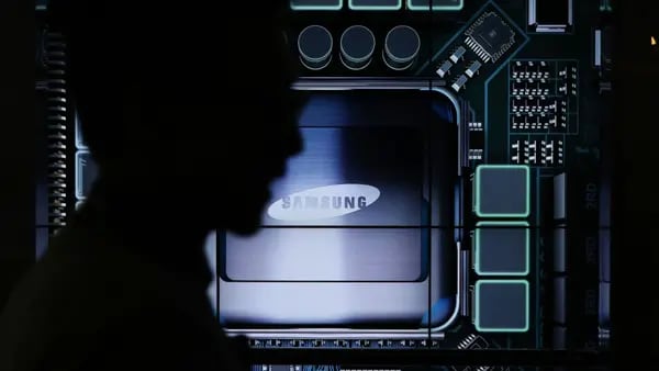 Cómo Samsung ha conseguido vender 400.000 móviles rugerizados así de golpe