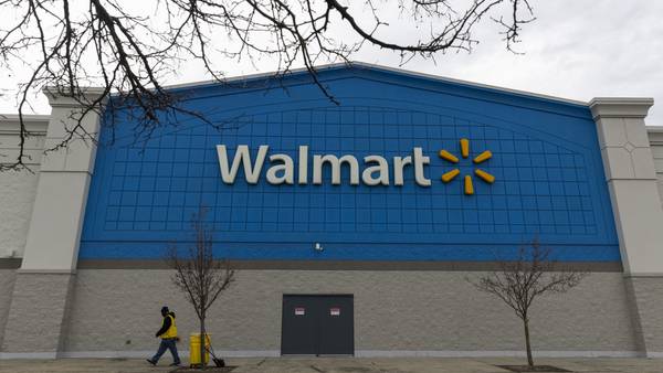 Walmart se desploma y las perspectivas de beneficios apuntan a otro año difícildfd