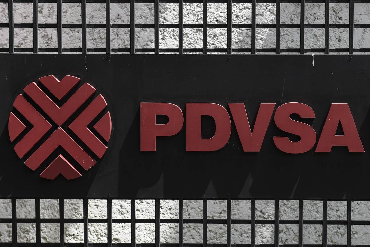 Argumento de PDVSA sobre default por sanciones EEUU va a juicio