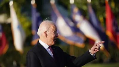 Presidente Biden assina pacote de infraestrutura, que teve apoio de democratas e republicanos