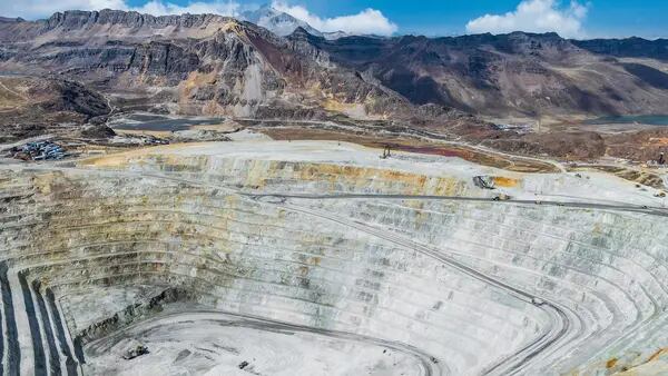 Chinalco prevé iniciar a fines de junio ampliación de mina de cobre en Perúdfd