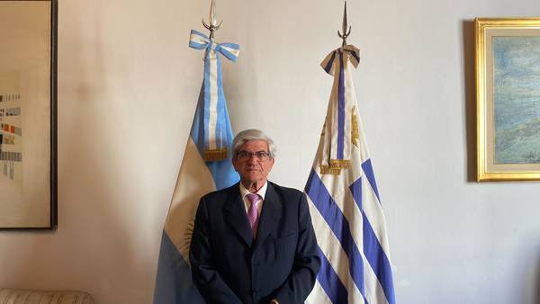 Empresarios argentinos se mudan a Uruguay “para pagar menos impuestos”: Embajadordfd