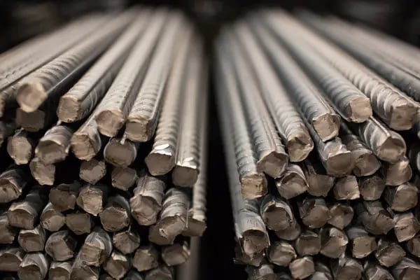 Mudança na carteira de pedidos da U.S. Steel aponta para bolsões de demanda mais fracos