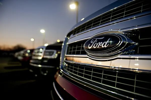 Ford encerrou sua lista de pedidos de veículos elétricos; são mais de 200 mil reservados