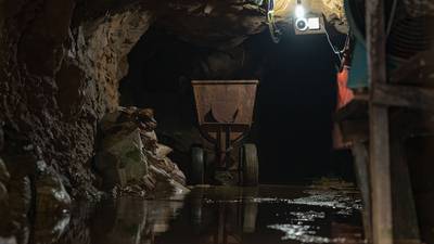 Gobierno suspende 146 concesiones mineras por incumplimientos ambientalesdfd