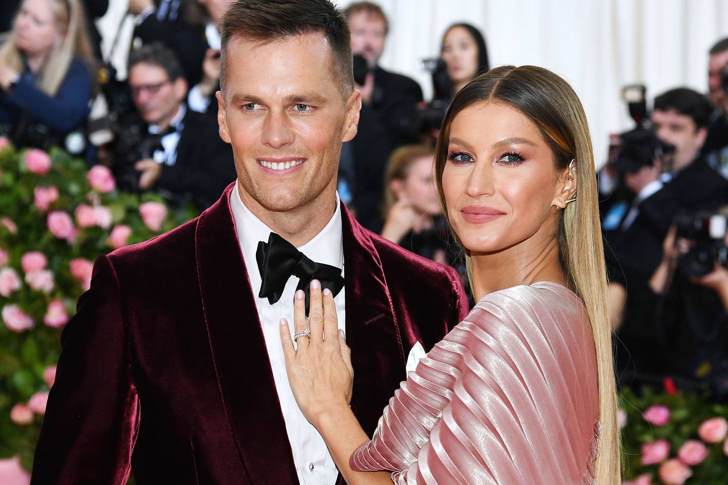 Gisele Bündchen y Tom Brady attend en la Met Gala 2019.dfd