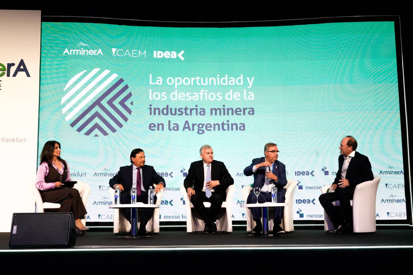 Gustavo Sáenz (Salta), Gerardo Morales (Jujuy) y Raúl Jalil (Catamarca) participaron de un evento de IDEA en la exposición Arminera