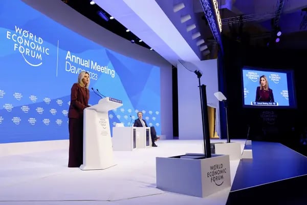 La primera dama de Ucrania en el Foro Económico Mundial