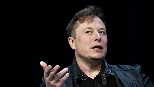 Musk vende casi US$4.000 millones en acciones de Tesla tras comprar Twitterdfd