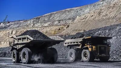 Segundo projeções de bancos, limites à produção levarão a tonelada de minério de ferro a US$ 100