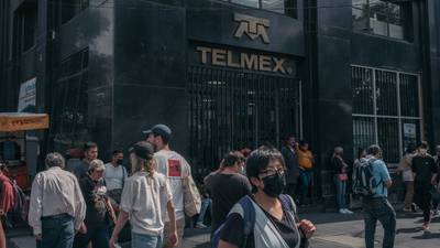 Apreciación de peso mexicano presiona a la baja los ingresos de América Móvildfd