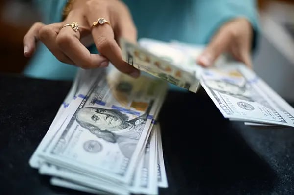 El dólar en Colombia cerró el miércoles en $4.179 y tocó un mínimo en la jornada de $4.160.