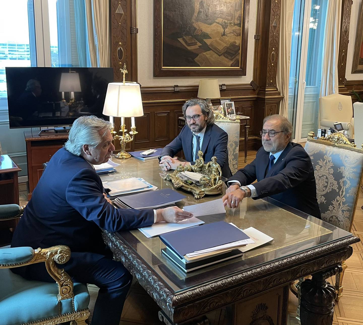 Argüello junto al presidente Fernández y el canciller Cafierodfd