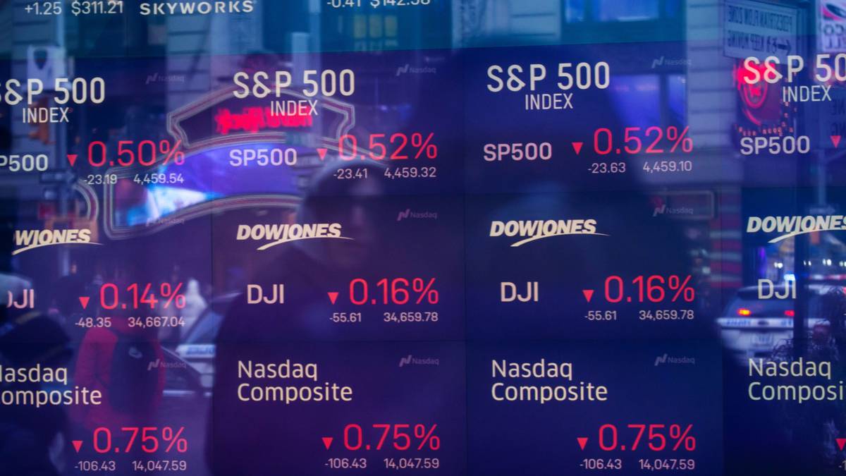 La caída del mercado de valores de US$3 billones el lunes en cinco gráficos