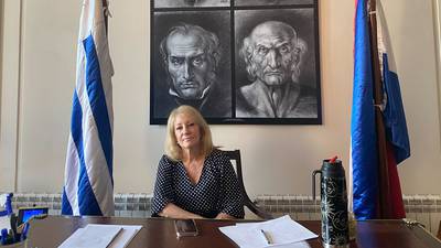 Carolina Cosse, intendenta de Montevideo: “El costo de vida es una barrera en Uruguay”dfd