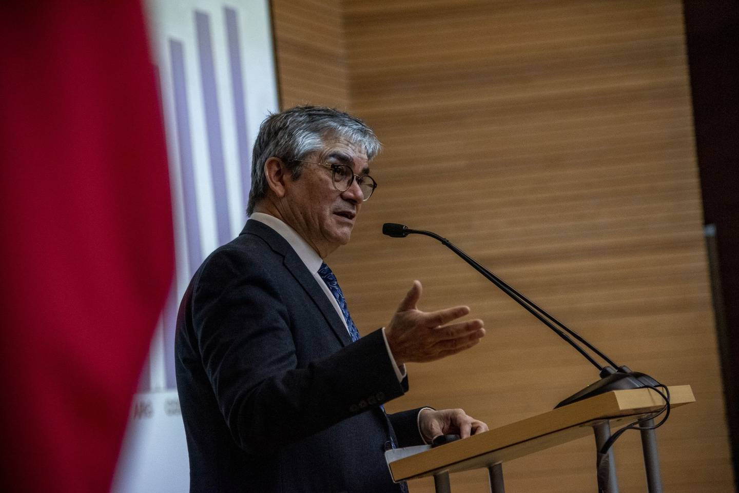 Mario Marcel, ministro de Hacienda de Chile, en una conferencia en la Universidad Adolfo Ibáñez.