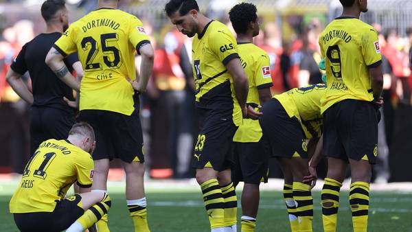 Acciones de Borussia Dortmund ven caída récord tras perder título ante Bayern Munichdfd