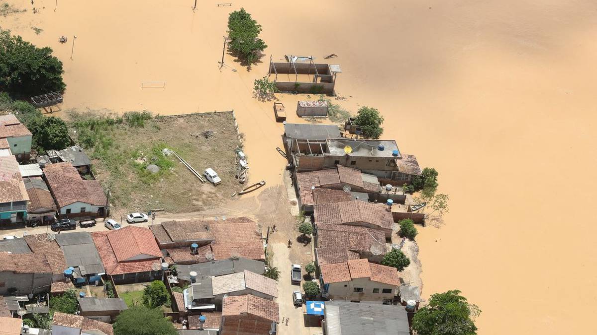 Chuvas na Bahia: Mais barragens sob risco de rompimento