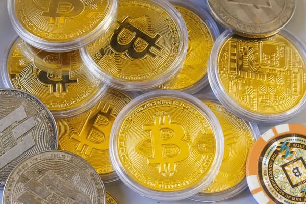 Ilustración de tokens de bitcoin
