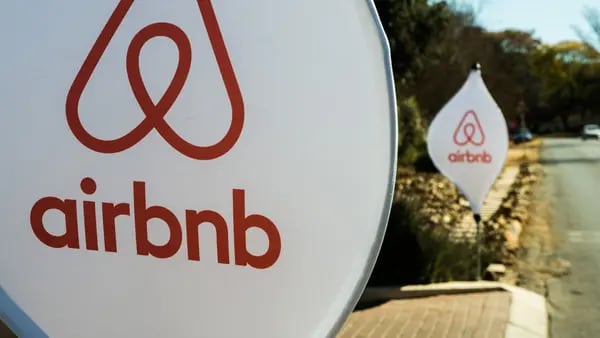 Airbnb vai cobrar taxa de até 2% para pagamentos em moeda diferente da listagemdfd