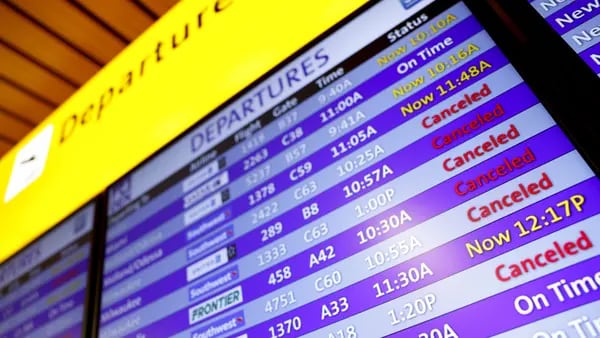 Las aerolíneas ahora deben pagar reembolsos automáticos por vuelos cancelados en EE.UU.dfd