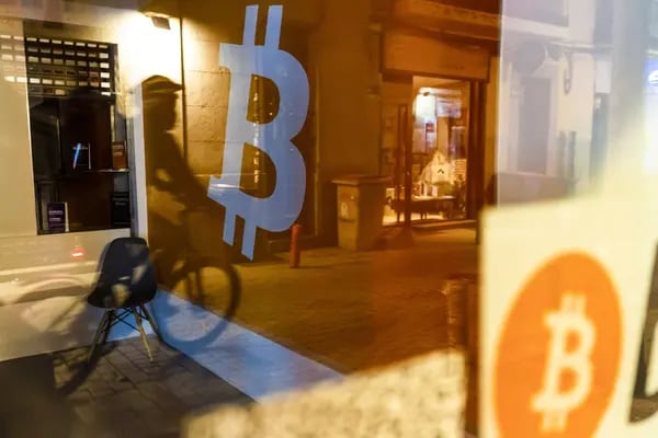 Cryptocurrency ATMs as Bitcoin Mirrors Stock Rebound.