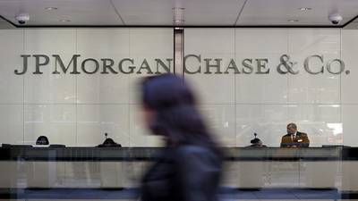 JPMorgan, BofA y Citi recortan bonificaciones de banquerosdfd