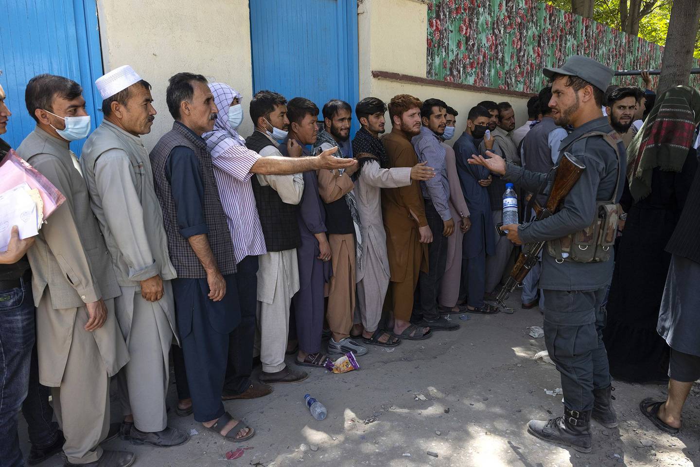 Avanço do Talibã no país segue anúncio da saída de militares americanos do país