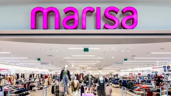 Marisa: choque para crise com aporte, fechamento de 90 lojas e baixa contábildfd